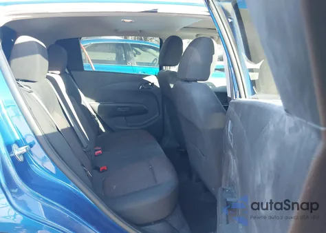 2017 Chevrolet Sonic Lt Auto z USA, uszkodzony, nr VIN 1G1JD6SB4H4115580